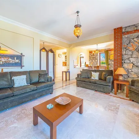 Lebrentals Aychin Villa Oludeniz